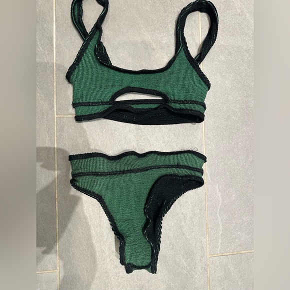 Bond Eye, Sasha bikini top and bottom (ENTIRE SET!) - Picture 3 of 3